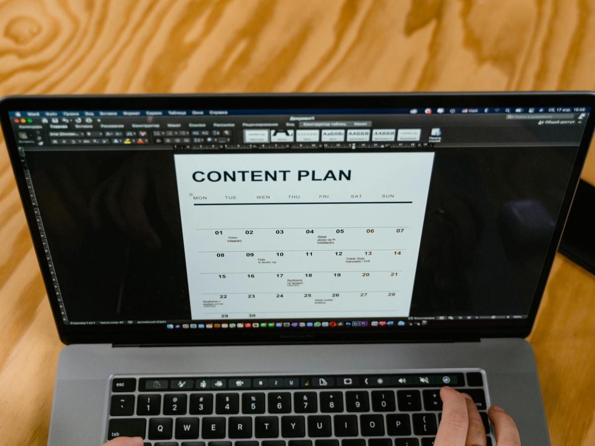 Asesorías en marketing digital para artistas: dirección creativa y desarrollo de&nbsp;proyecto